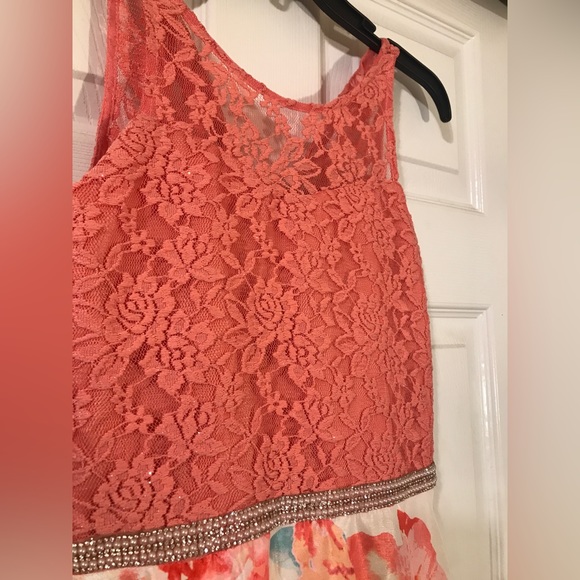 Casual Spring Dress - Picture 4 of 8